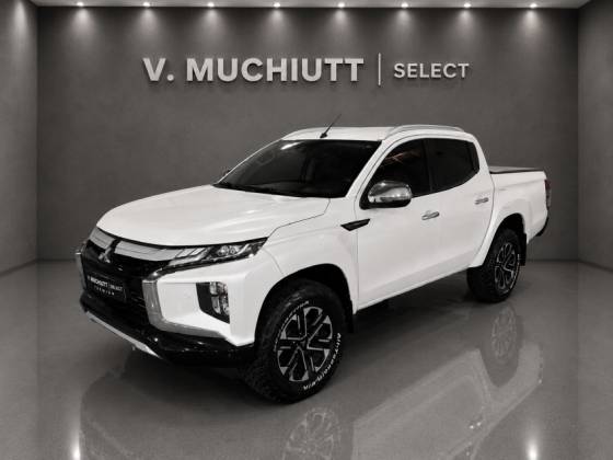 MITSUBISHI L200 TRITON 2.4 16V TURBO DIESEL SPORT HPE-S CD 4P 4X4 AUTOMÁTICO MITSUBISHI L200 TRITON 2.4 16V TURBO DIESEL SPORT HPE-S CD 4P 4X4 AUTOMÁTICO